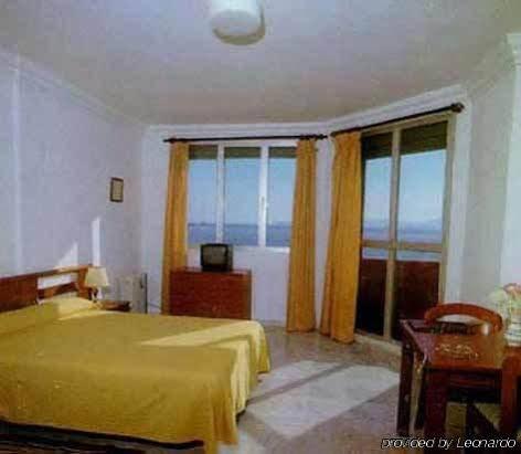 Apartament Rocamar La Línea de la Concepción Zewnętrze zdjęcie